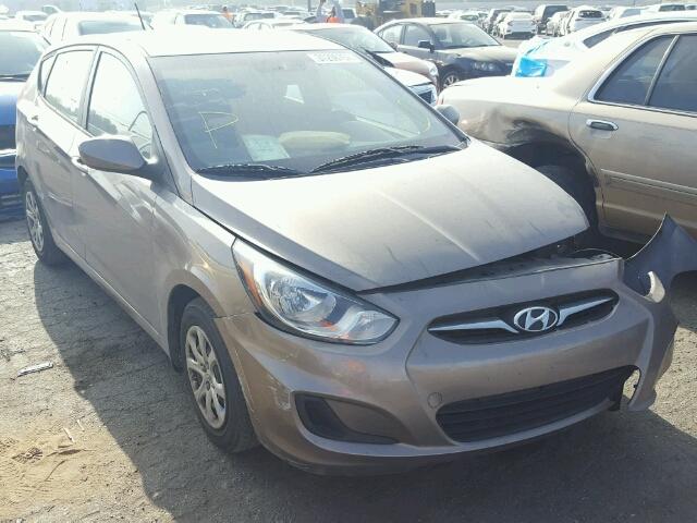 KMHCT5AE2CU018861 - 2012 HYUNDAI ACCENT GRAY photo 1