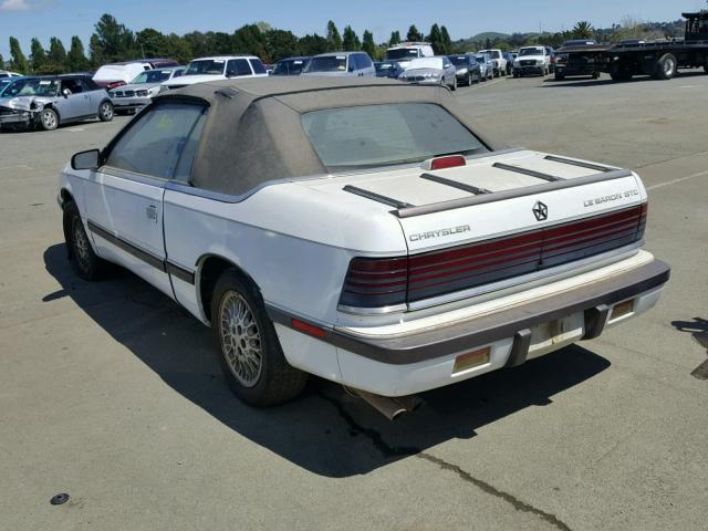 1C3XJ45A3KG199810 - 1989 CHRYSLER LEBARON WHITE photo 3