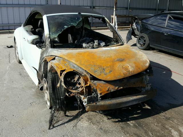 3VWCK21Y03M316262 - 2003 VOLKSWAGEN NEW BEETLE 蓝色 照片 1