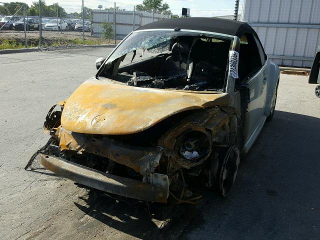 3VWCK21Y03M316262 - 2003 VOLKSWAGEN NEW BEETLE 蓝色 照片 2