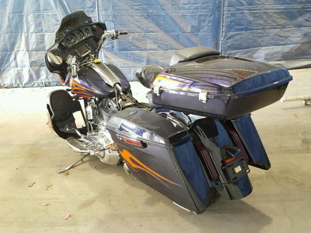 1HD1PXN15FB962820 - 2015 HARLEY-DAVIDSON FLHXSE CVO TWO TONE photo 3