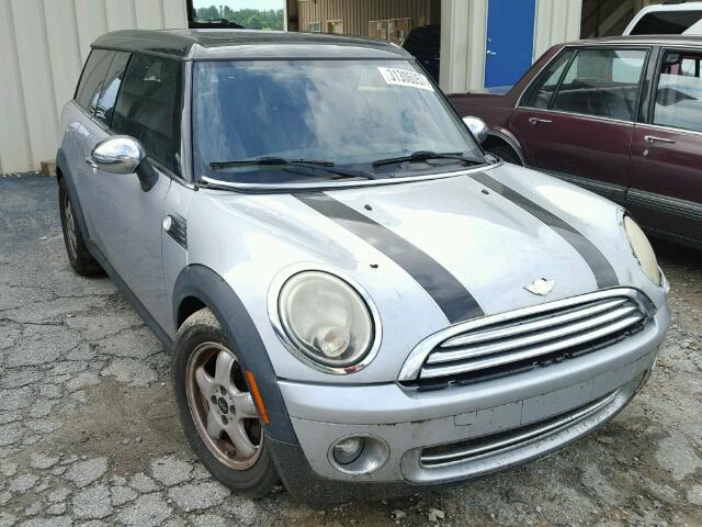 WMWML33518TN66144 - 2008 MINI COOPER CLU SILVER photo 1