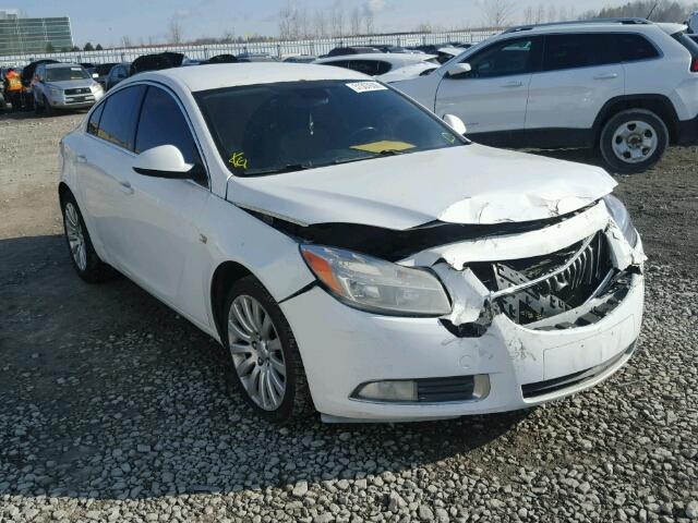 W04GV5EV8B1079314 - 2011 BUICK REGAL CXL WHITE photo 1