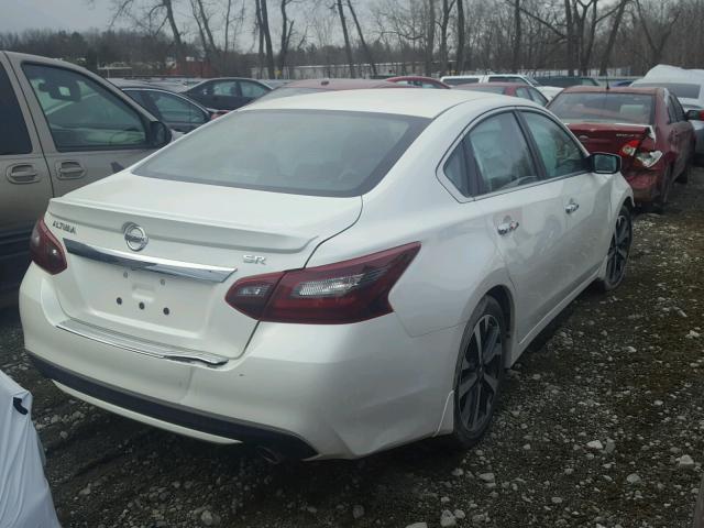 1N4AL3AP1HC264885 - 2017 NISSAN ALTIMA 2.5 WHITE photo 4