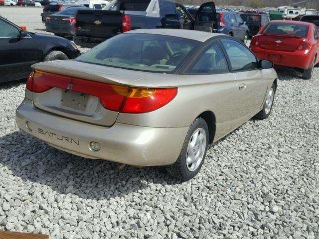 1G8ZR14722Z125200 - 2002 SATURN SC2 GOLD photo 4