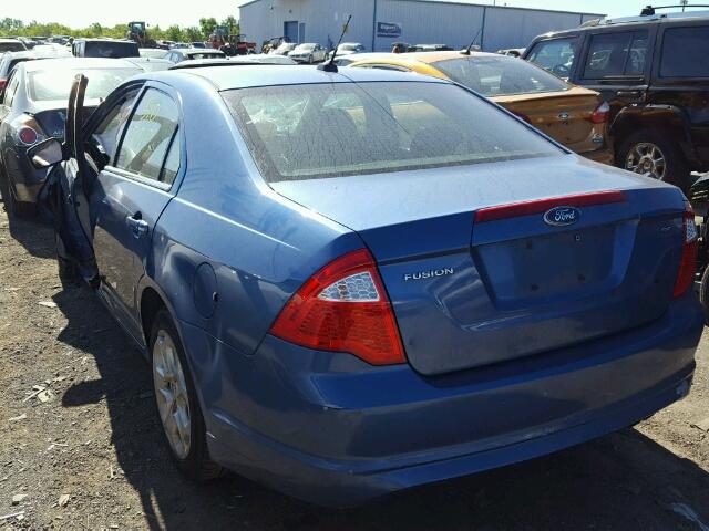 3FAHP0HA3AR338091 - 2010 FORD FUSION SE BLUE photo 3