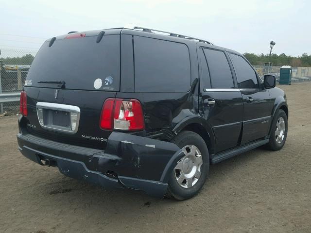 5LMFU28585LJ07547 - 2005 LINCOLN NAVIGATOR შავი ფოტო 4