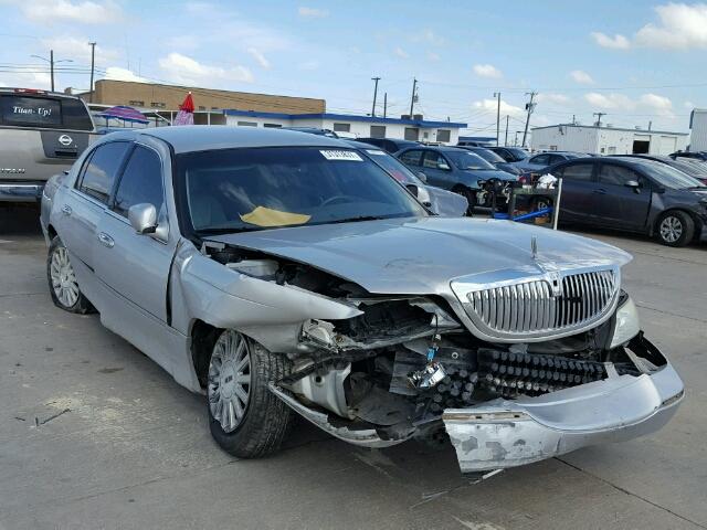 1LNHM81W84Y681925 - 2004 LINCOLN TOWN CAR E GRAY photo 1