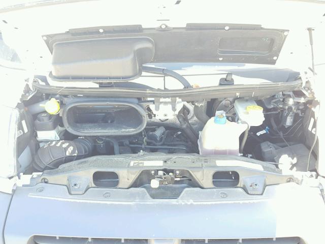 3C6TRVAG9FE520801 - 2015 RAM PROMASTER 白色 照片 7