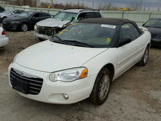 1C3EL55RX4N114926 - 2004 CHRYSLER SEBRING LX WHITE photo 2