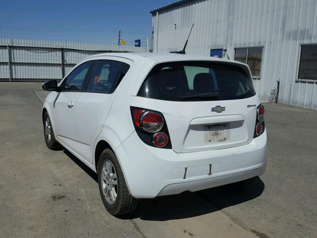 1G1JA6SH0C4104792 - 2012 CHEVROLET SONIC LS WHITE photo 3