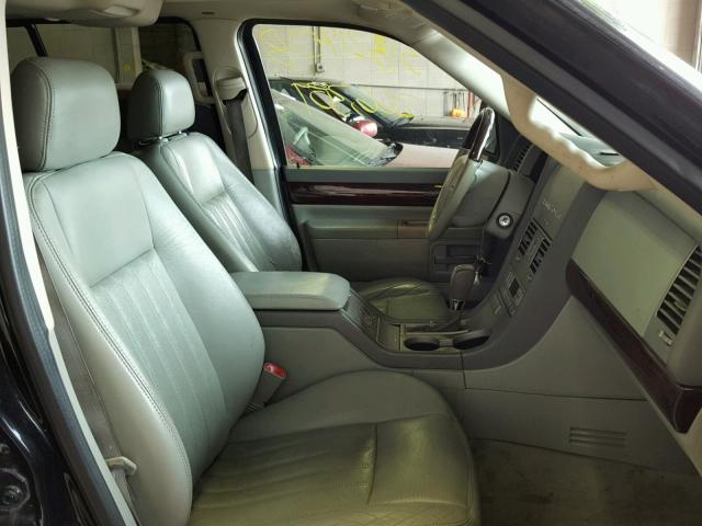 5LMEU78H93ZJ25567 - 2003 LINCOLN AVIATOR 黑色 照片 5