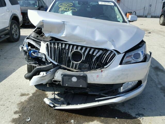 1G4GB5G31EF227560 - 2014 BUICK LACROSSE SILVER photo 9