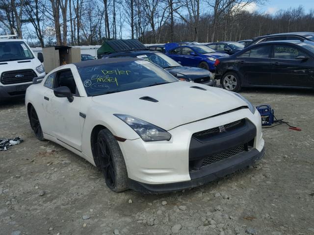 JN1AR54F29M252492 - 2009 NISSAN GT-R BASE WHITE photo 9