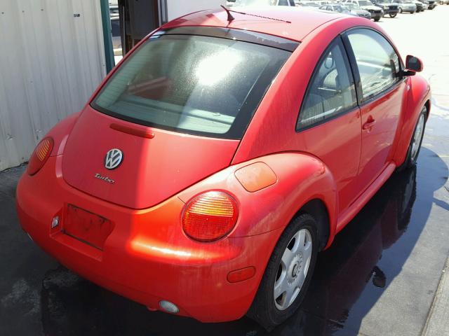 3VWCD21CXYM435796 - 2000 VOLKSWAGEN NEW BEETLE 红色 照片 4