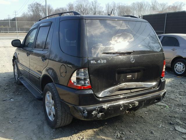 4JGAB72E7YA173256 - 2000 MERCEDES-BENZ ML 430 黑色 照片 3