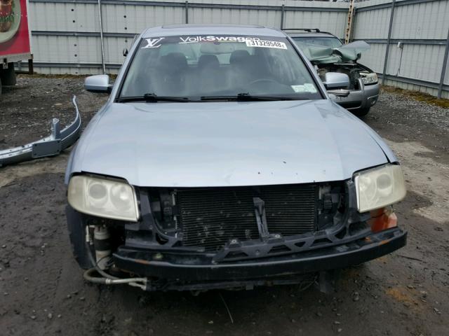 WVWRH63B53P046810 - 2003 VOLKSWAGEN PASSAT GLX 蓝色 照片 9