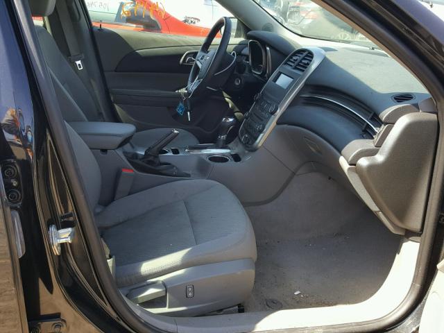 1G11B5SL1FF106085 - 2015 CHEVROLET MALIBU LS 黑色 照片 5