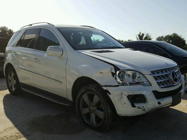 4JGBB8GB2AA575894 - 2010 MERCEDES-BENZ ML 350 4MA WHITE photo 1