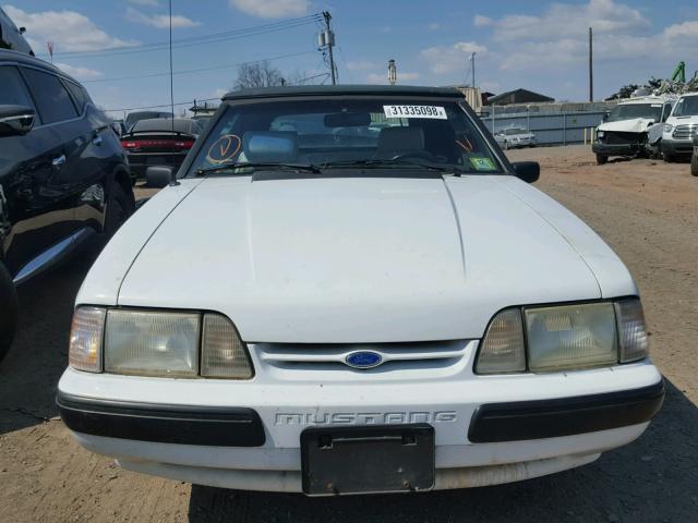 1FABP44E2KF240092 - 1989 FORD MUSTANG LX WHITE photo 9