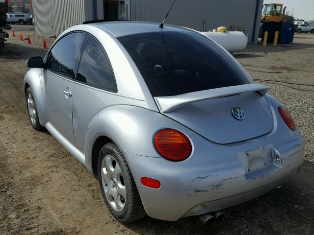 3VWCP21C02M408363 - 2002 VOLKSWAGEN NEW BEETLE 银色 照片 3
