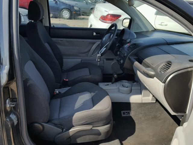 3VWBK31C75M416822 - 2005 VOLKSWAGEN NEW BEETLE 黑色 照片 5