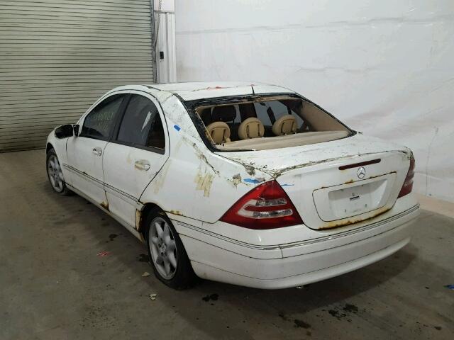 WDBRF81J13F363807 - 2003 MERCEDES-BENZ C 240 4MAT WHITE photo 3