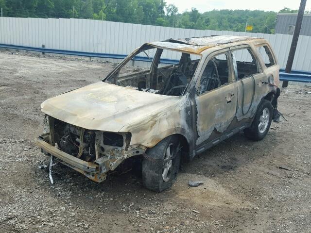 1FMCU93178KB47907 - 2008 FORD ESCAPE BURN photo 2