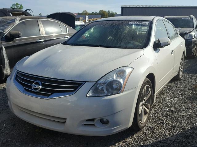 1N4BL2APXCC151105 - 2012 NISSAN ALTIMA SR WHITE photo 2