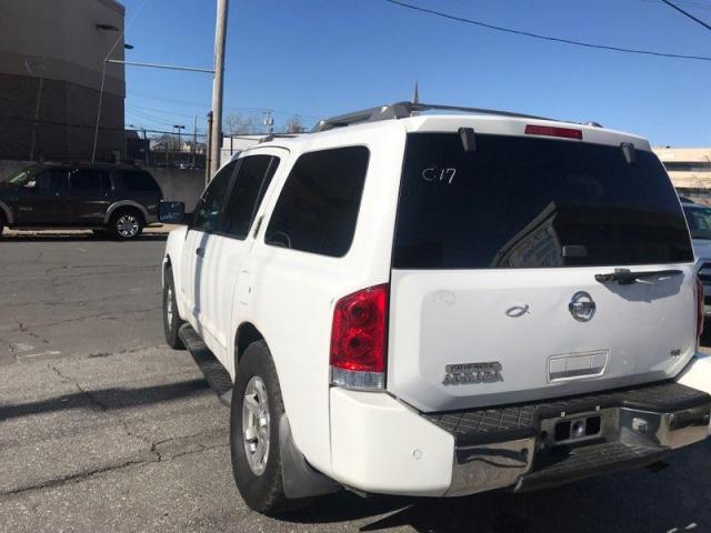 5N1AA08B34N711400 - 2004 NISSAN ARMADA SE WHITE photo 4