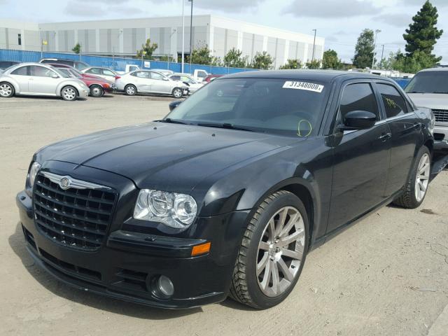 2C3LA73W77H630045 - 2007 CHRYSLER 300C SRT-8 BLACK photo 2