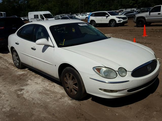 2G4WC552261243259 - 2006 BUICK LACROSSE C WHITE photo 1