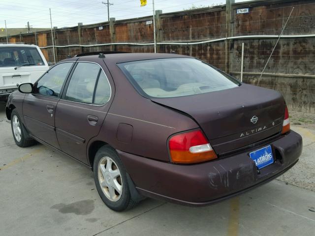 1N4DL01D9WC213701 - 1998 NISSAN ALTIMA XE MAROON photo 3