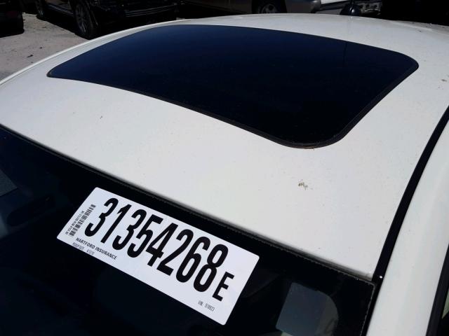 3VWFG31C98M518923 - 2008 VOLKSWAGEN NEW BEETLE თეთრი ფოტო 9