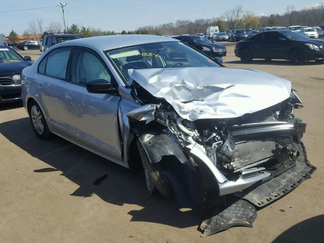 3VW2K7AJ7FM215803 - 2015 VOLKSWAGEN JETTA BASE 银色 照片 1