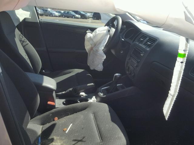 3VW2K7AJ7FM215803 - 2015 VOLKSWAGEN JETTA BASE 银色 照片 5