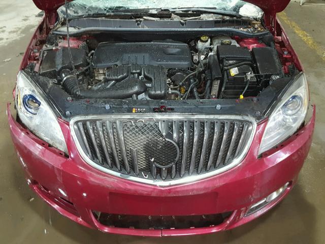 1G4PP5SK4D4165050 - 2013 BUICK VERANO RED photo 7