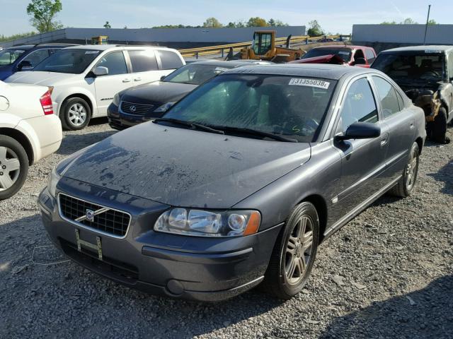 YV1RS592362537245 - 2006 VOLVO S60 2.5T GRAY photo 2