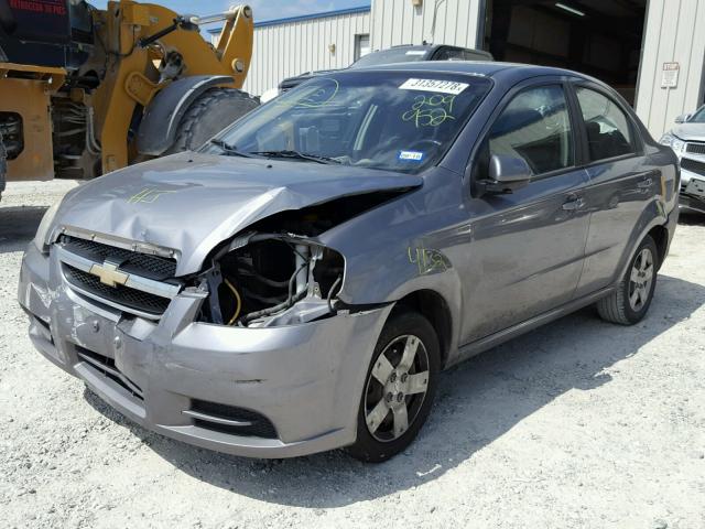 KL1TD5DE9BB209952 - 2011 CHEVROLET AVEO LS SILVER photo 2