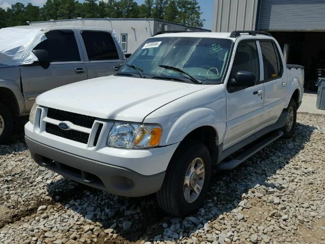 1FMZU77E63UC80912 - 2003 FORD EXPLORER S WHITE photo 2