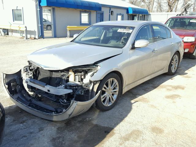 KMHGC4DD0CU161497 - 2012 HYUNDAI GENESIS 3. SILVER photo 2