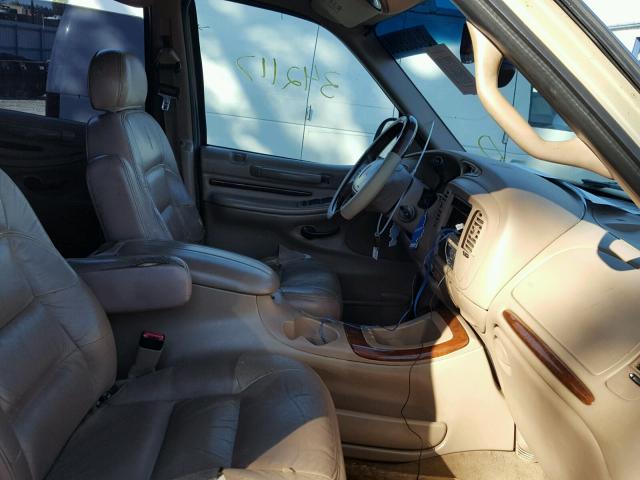 5LMRU27L5WLJ40150 - 1998 LINCOLN NAVIGATOR 米色 照片 5