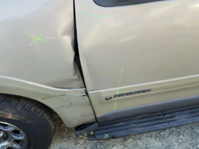 5LMRU27L5WLJ40150 - 1998 LINCOLN NAVIGATOR 米色 照片 9