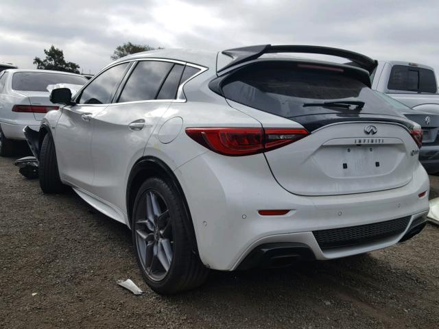 SJKCH5CP1HA015220 - 2017 INFINITI QX30 BASE WHITE photo 3