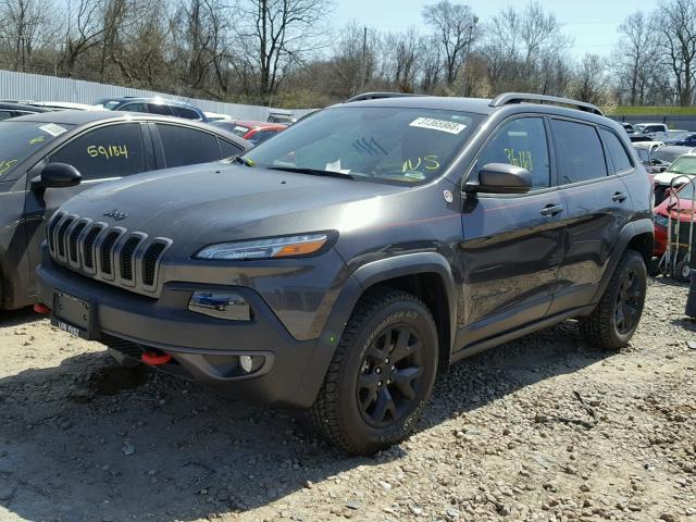 1C4PJMBS5GW268387 - 2016 JEEP CHEROKEE T BLACK photo 2