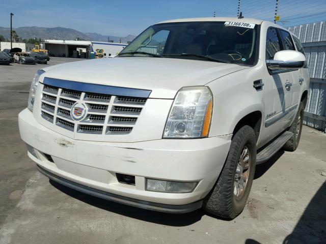 1GYFK63847R384874 - 2007 CADILLAC ESCALADE L WHITE photo 2