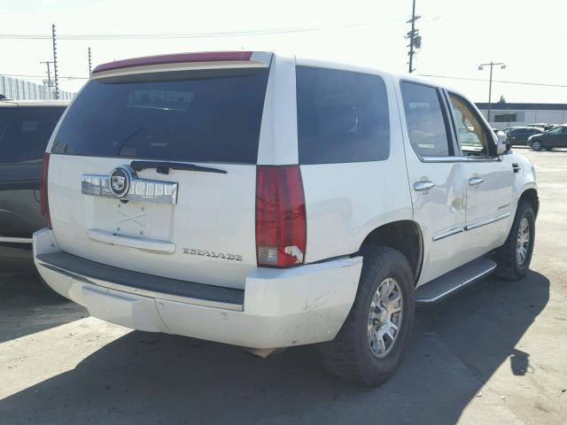 1GYFK63847R384874 - 2007 CADILLAC ESCALADE L WHITE photo 4