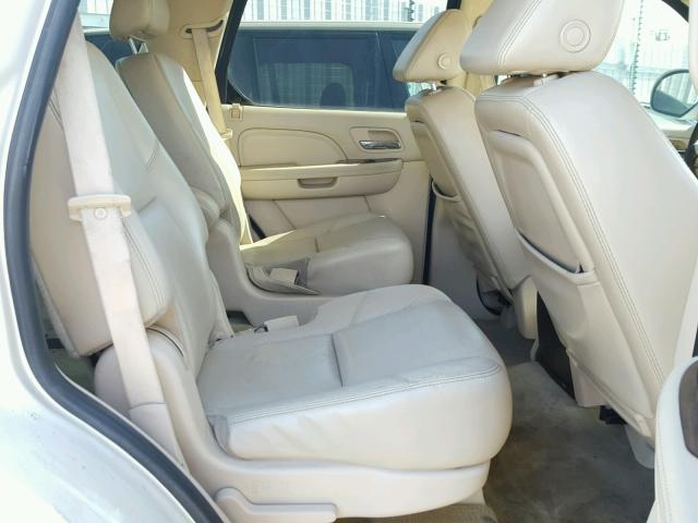 1GYFK63847R384874 - 2007 CADILLAC ESCALADE L WHITE photo 6