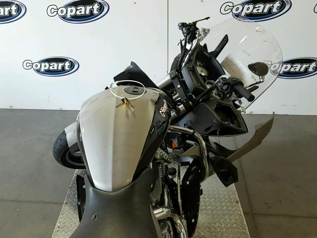 5VPXTAAA7H3057973 - 2017 VICTORY MOTORCYCLES CROSS COUN SILVER photo 5