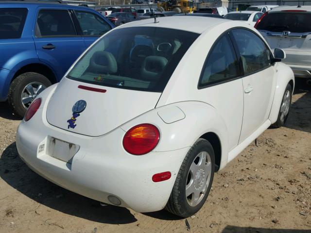 3VWCA21C7XM464129 - 1999 VOLKSWAGEN NEW BEETLE 白色 照片 4